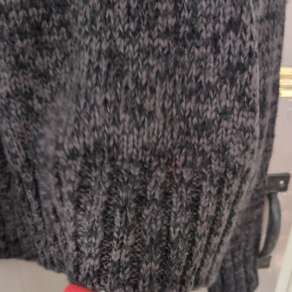 Romeo & Juliet Couture Sweater Mock Neck Pullover Chunky Knit Drop Sleeve M - Picture 10 of 11